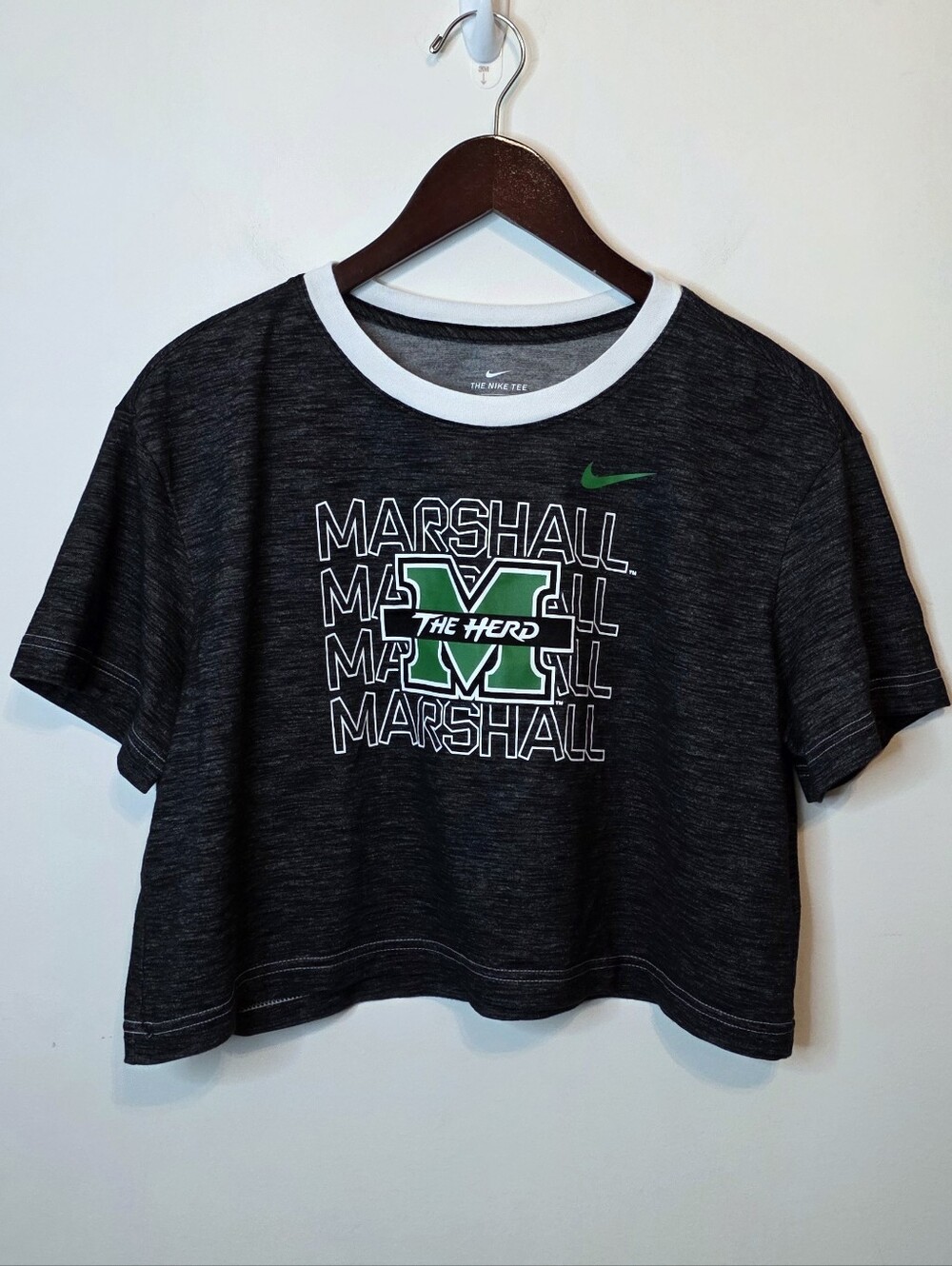 Nike Marshall University Thundering Herd Gray Cropped Tee Size Medium